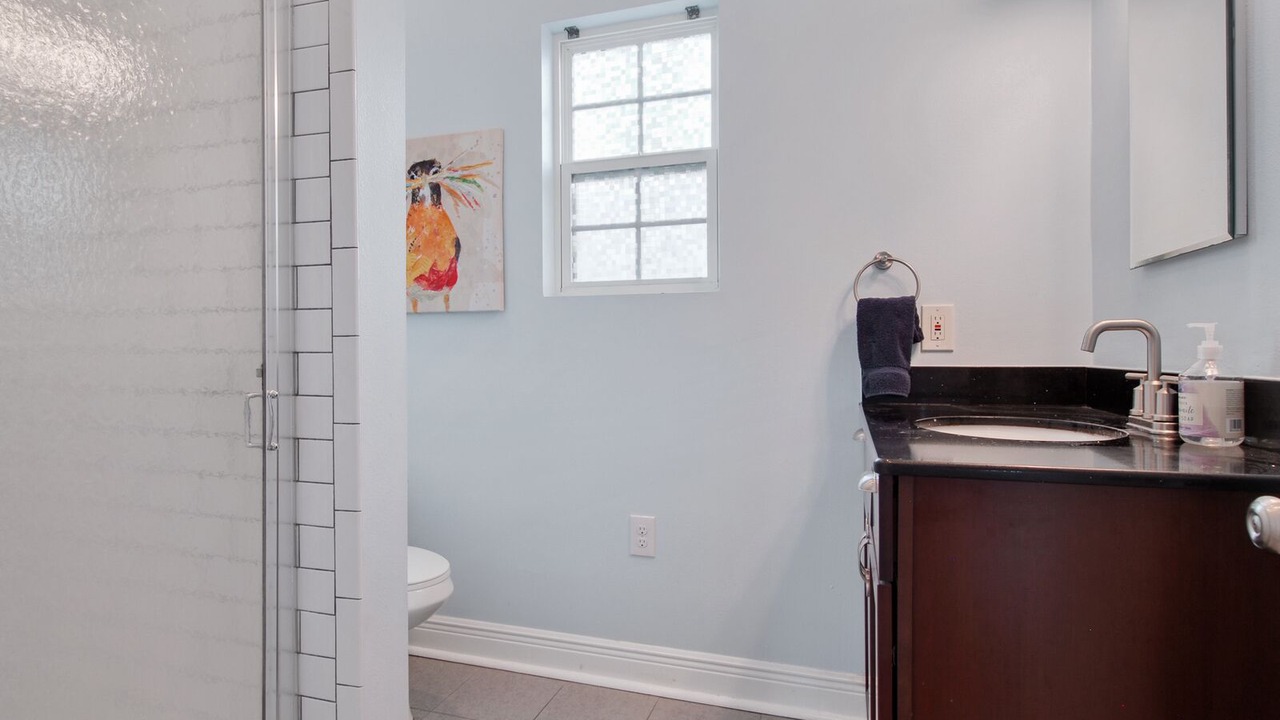 Photo of Bathroom in Freret