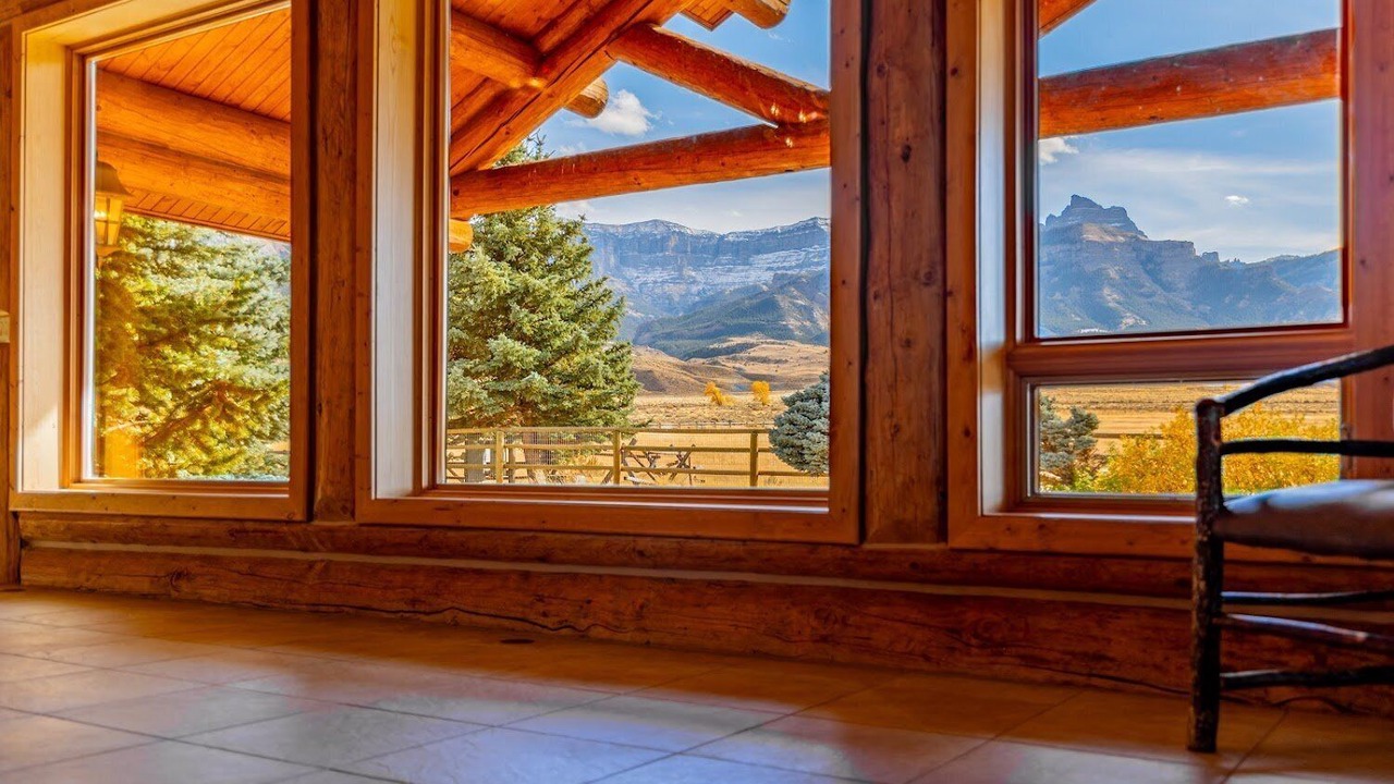 Photo of Bedroom in Wapiti