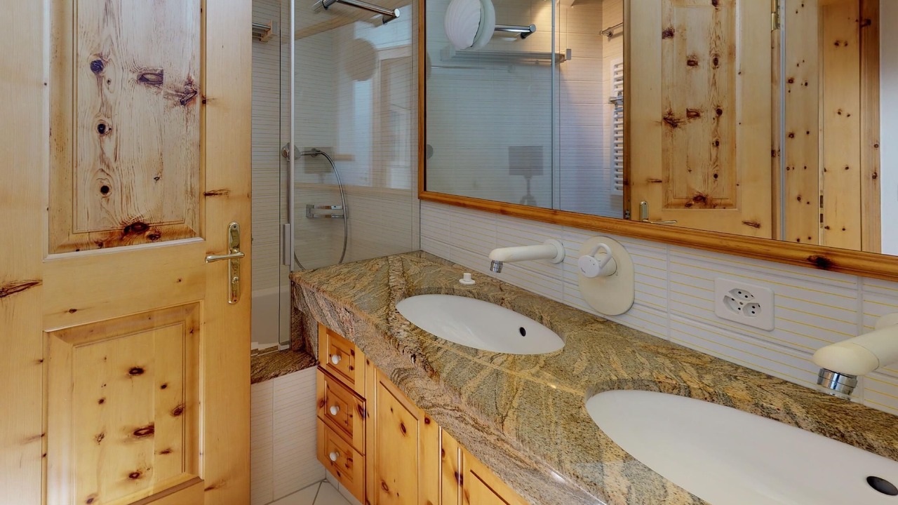 Photo of Bathroom in Champfer