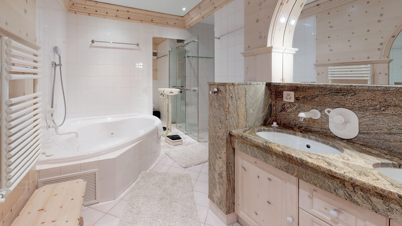 Photo of Bathroom in Champfer