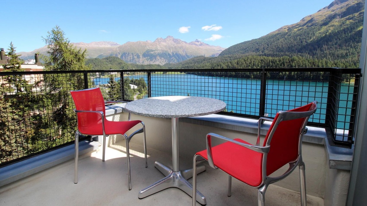 Photo of Patio Balcony in St. Moritz
