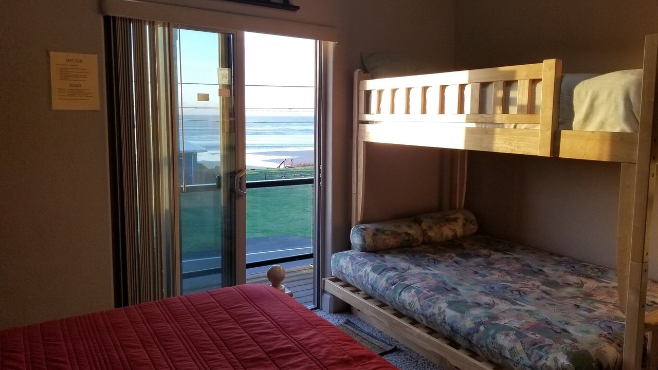 Photo of Bedroom in Roads End