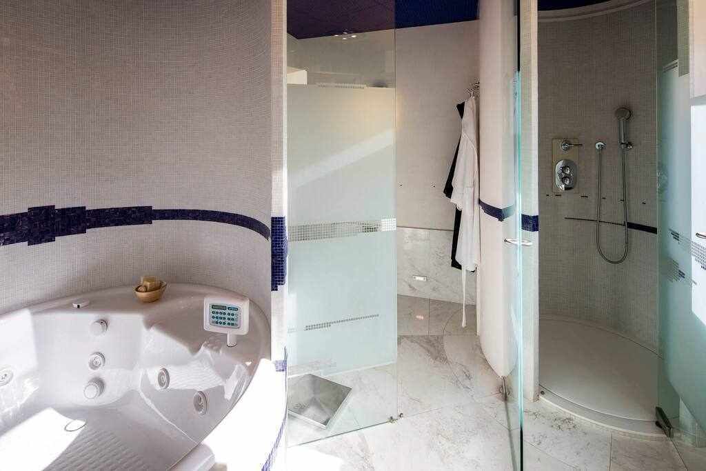 Photo of Bathroom in el Carme
