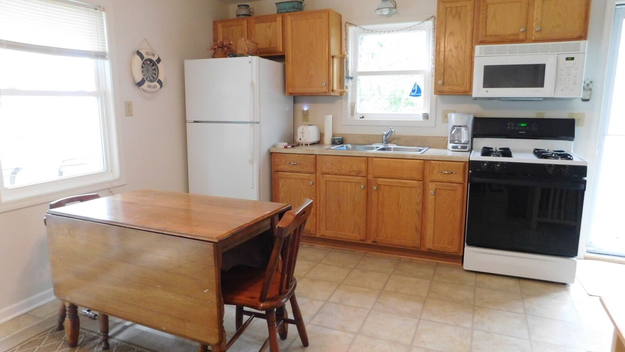 Photo of Kitchen in Cayuga