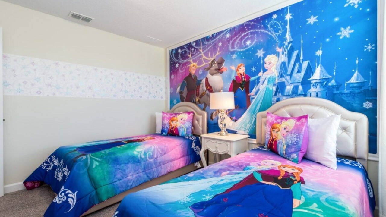 Photo of Bedroom in Davenport