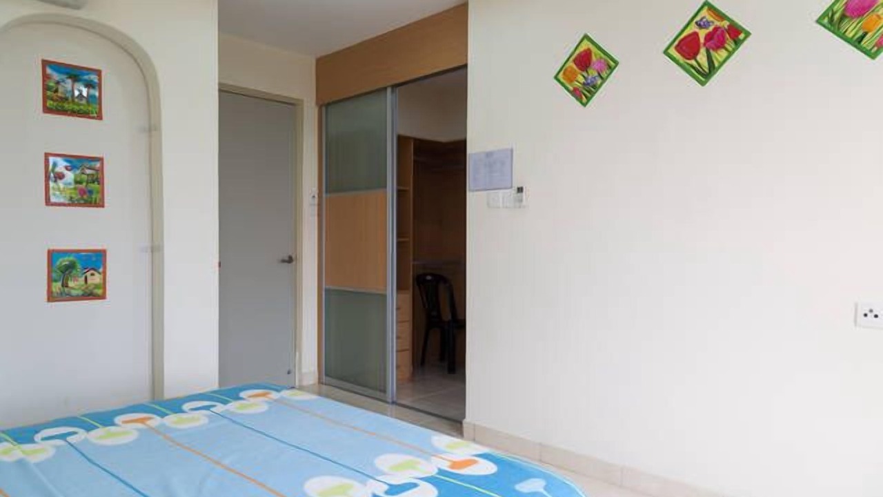 Photo of Bedroom in Tropicana