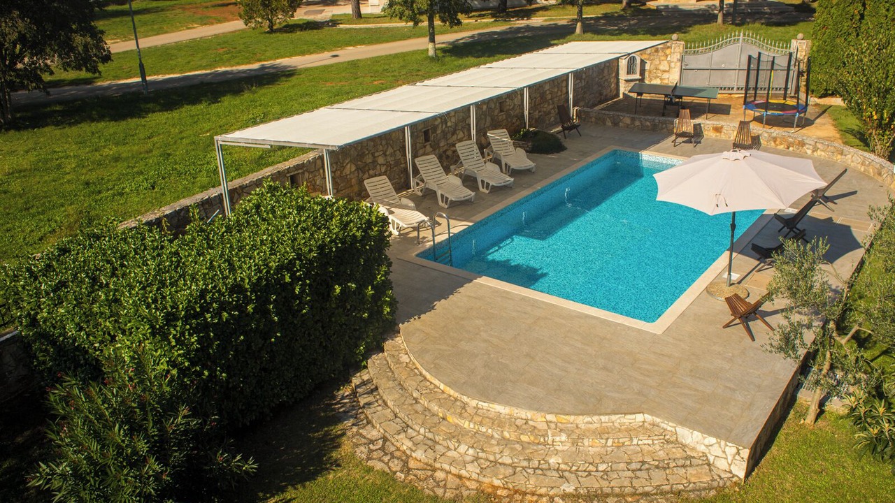 Photo of Outdoor in Matohanci