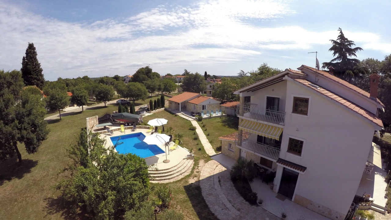 Photo of Outdoor in Matohanci