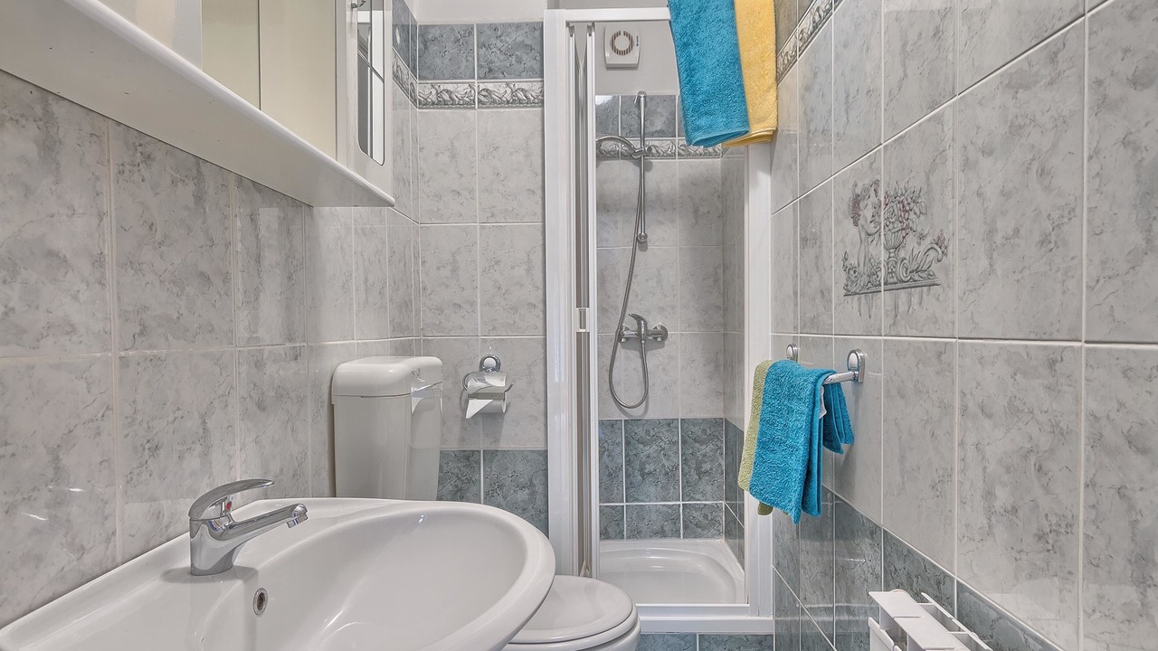 Photo of Bathroom in Matohanci