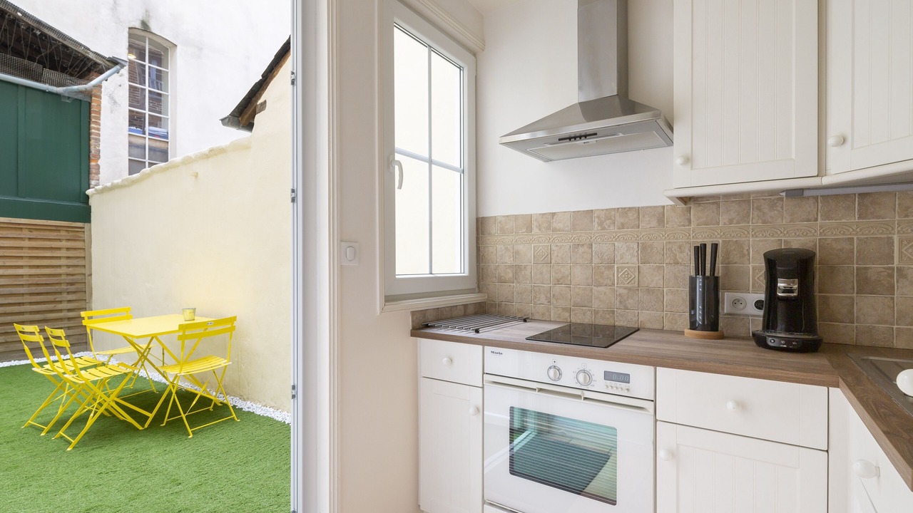 Photo of Kitchen in Saint-Helier