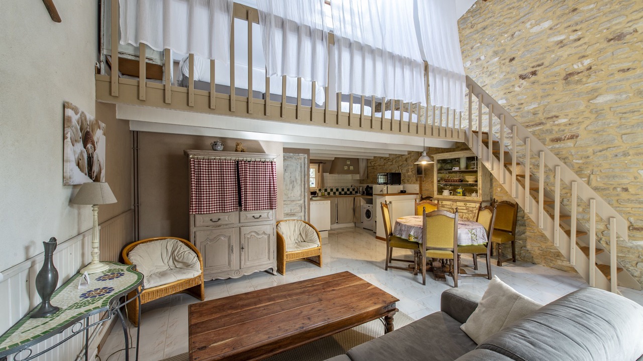 Photo of Bedroom in L'Isle-sur-la-Sorgue