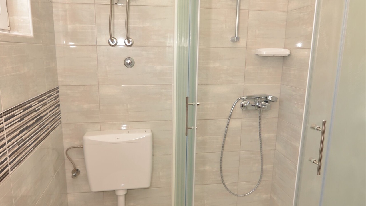 Photo of Bathroom in Tkon