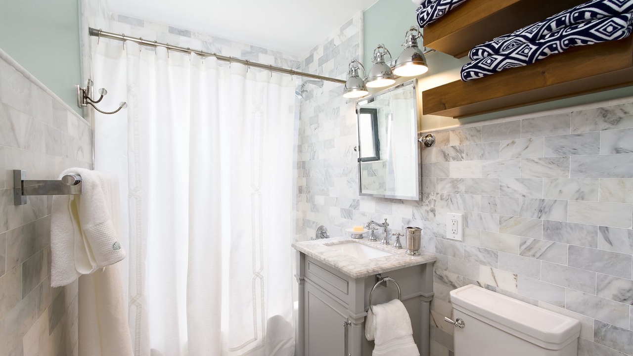 Photo of Bathroom in Lake Ida Shores