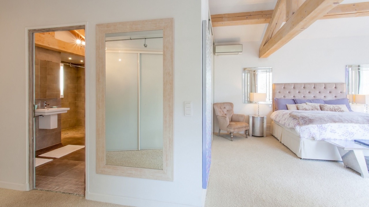 Photo of Bedroom in Chateauneuf-Grasse