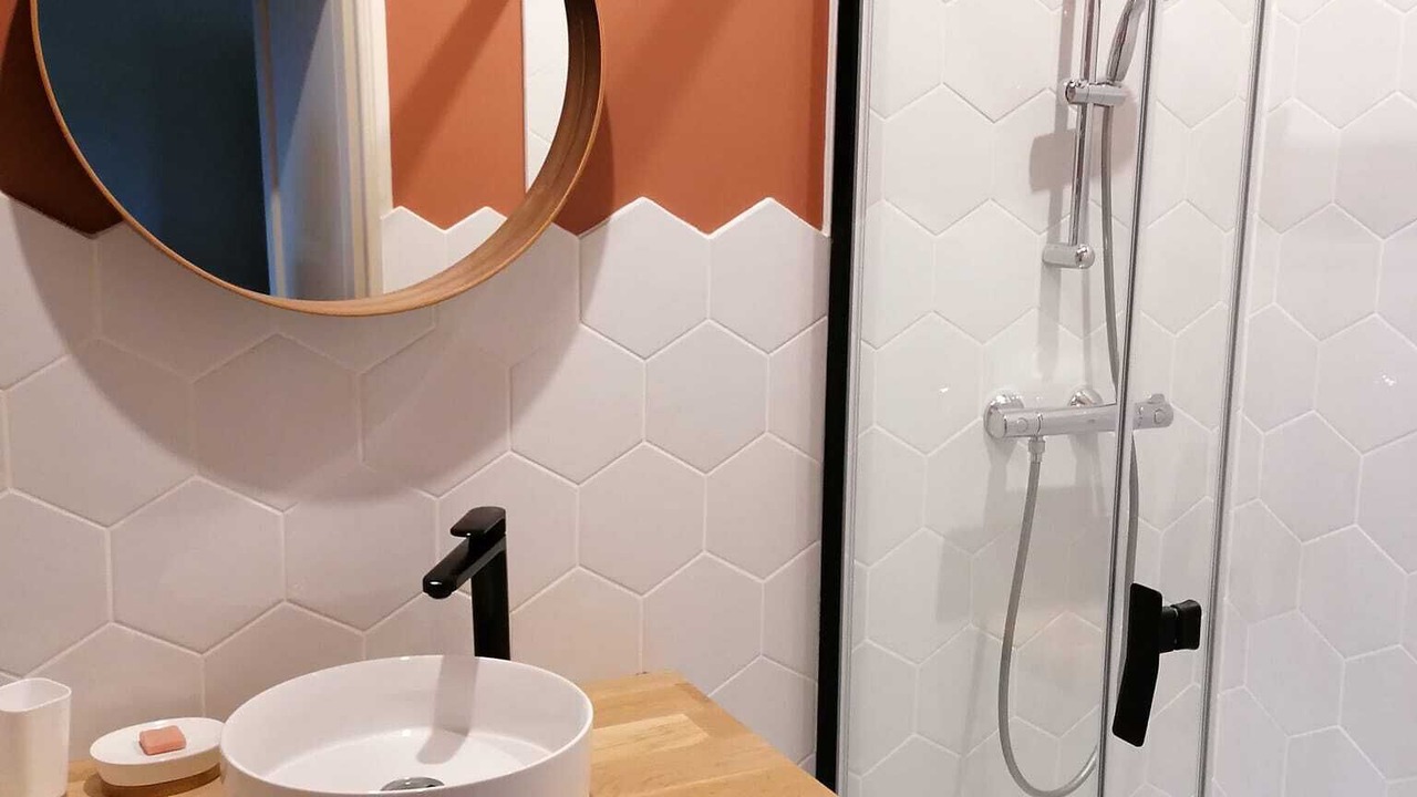 Photo of Bathroom in Ville-Saint-Jacques