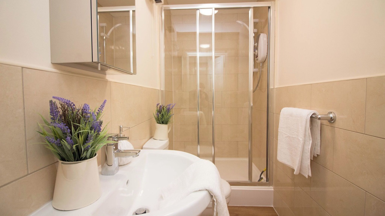 Photo of Bathroom in Southampton City Centre