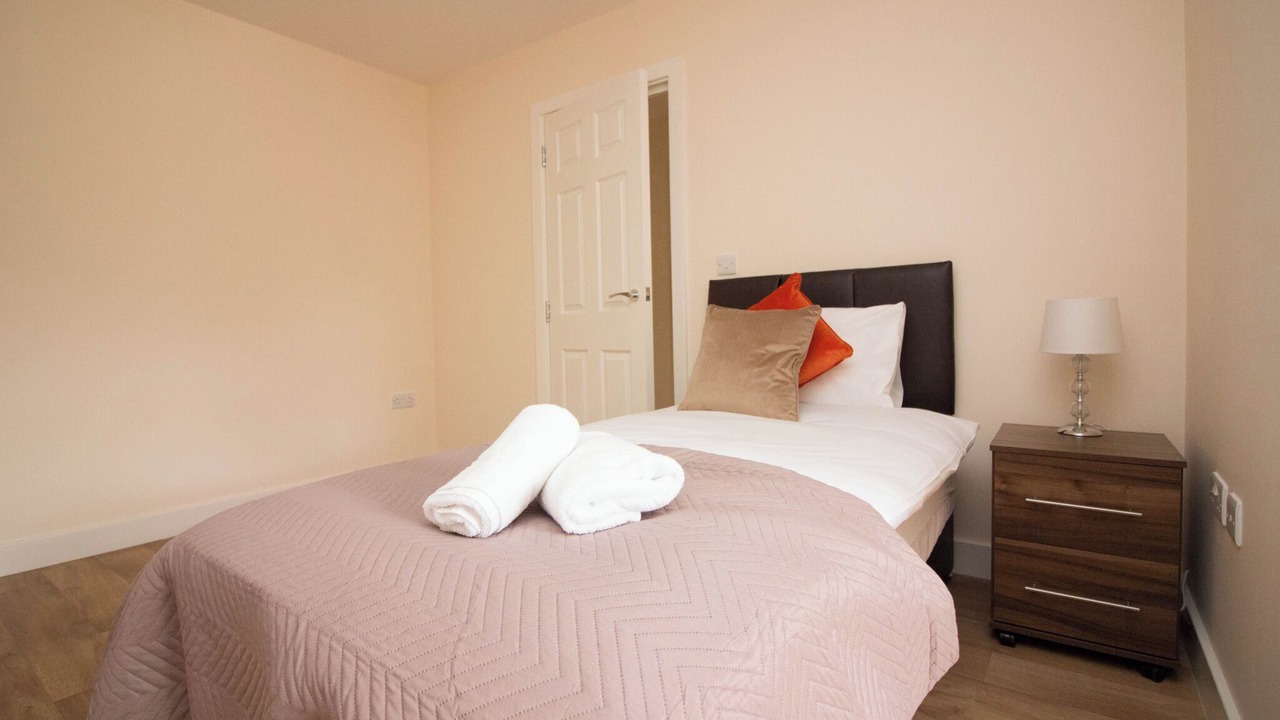 Photo of Bedroom in Southampton City Centre