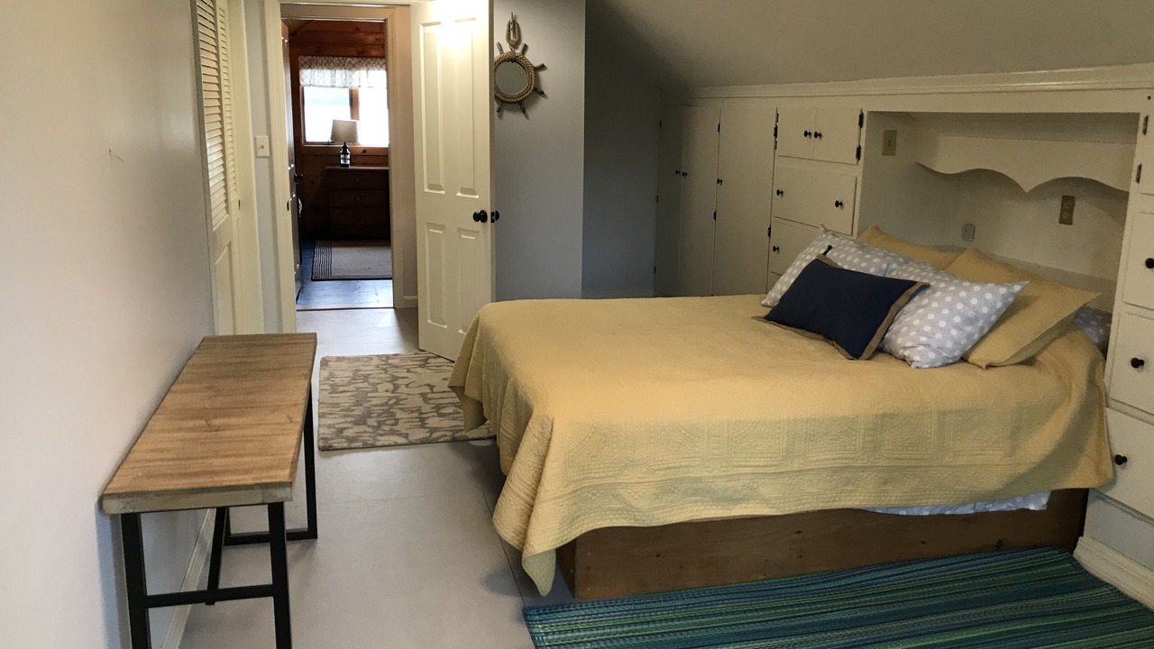 Photo of Bedroom in Abbot