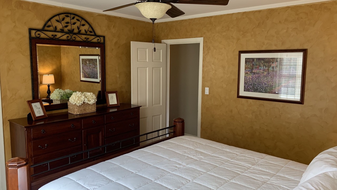 Photo of Bedroom in Tulsa
