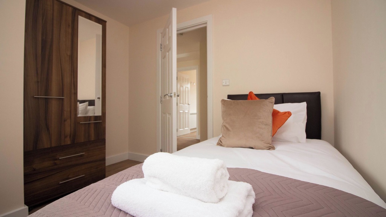 Photo of Bedroom in Southampton City Centre