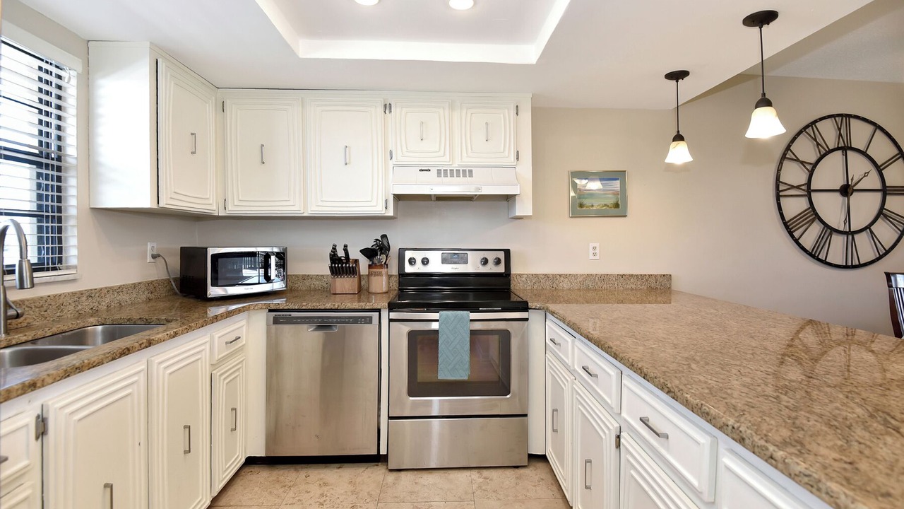 Photo of Kitchen in Breakers