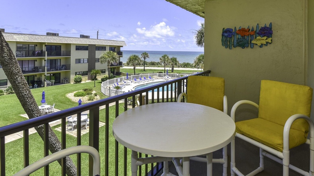 Photo of Outdoor in Breakers