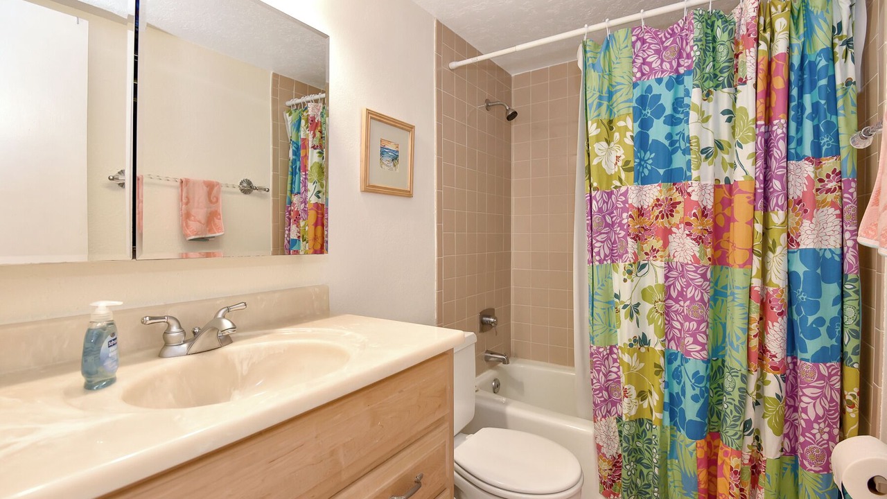 Photo of Bathroom in Breakers