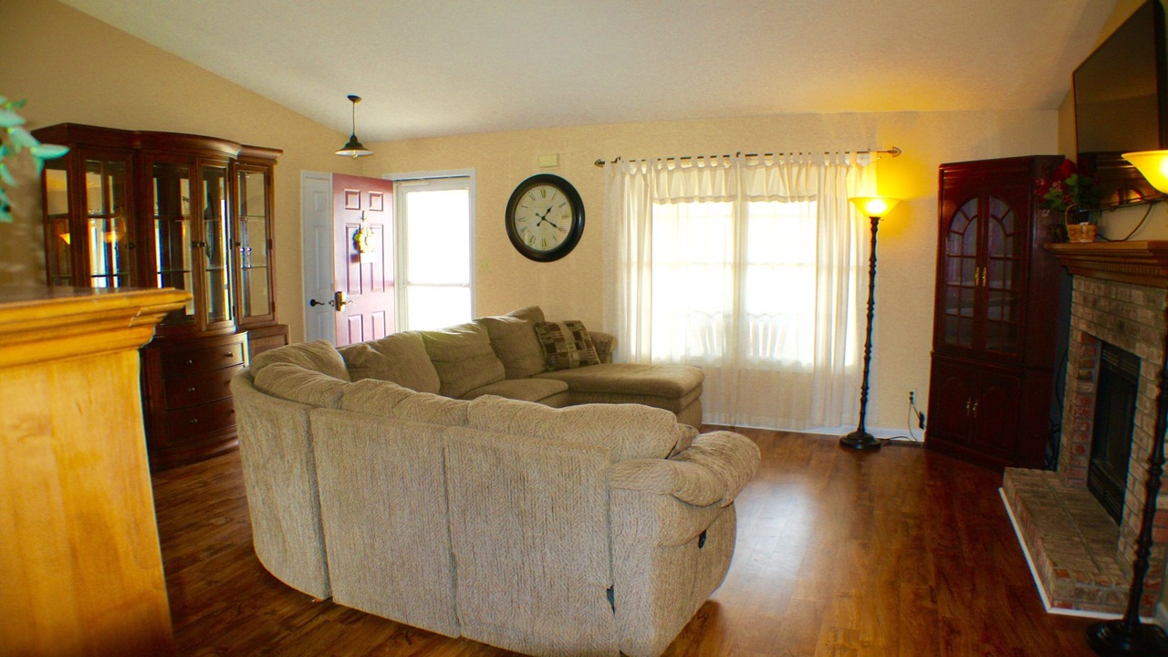 Photo of Livingroom in Attica