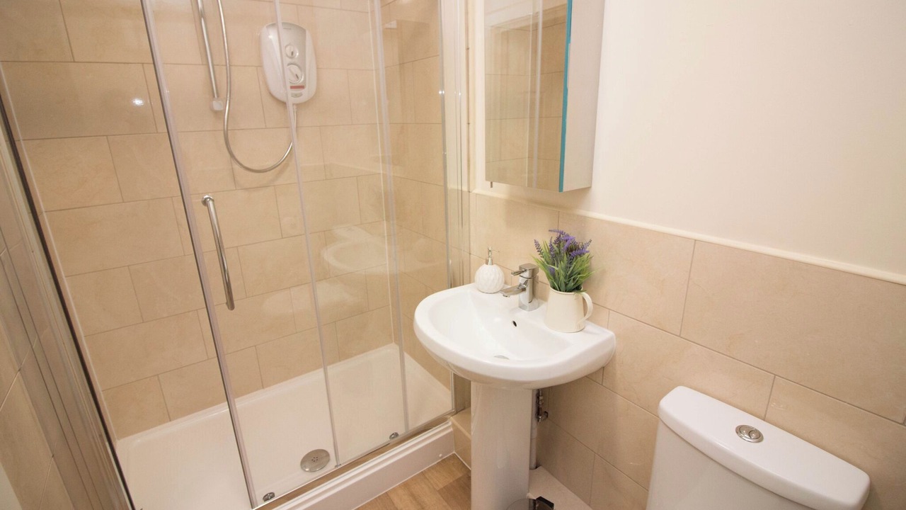 Photo of Bathroom in Southampton City Centre