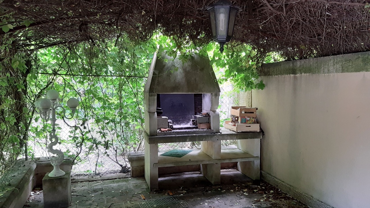 Photo of Outdoor in Lunel