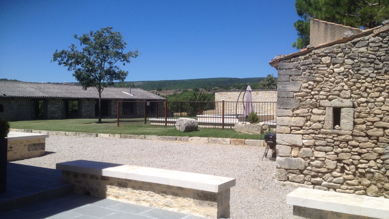 Photo of Patio Balcony in Mane