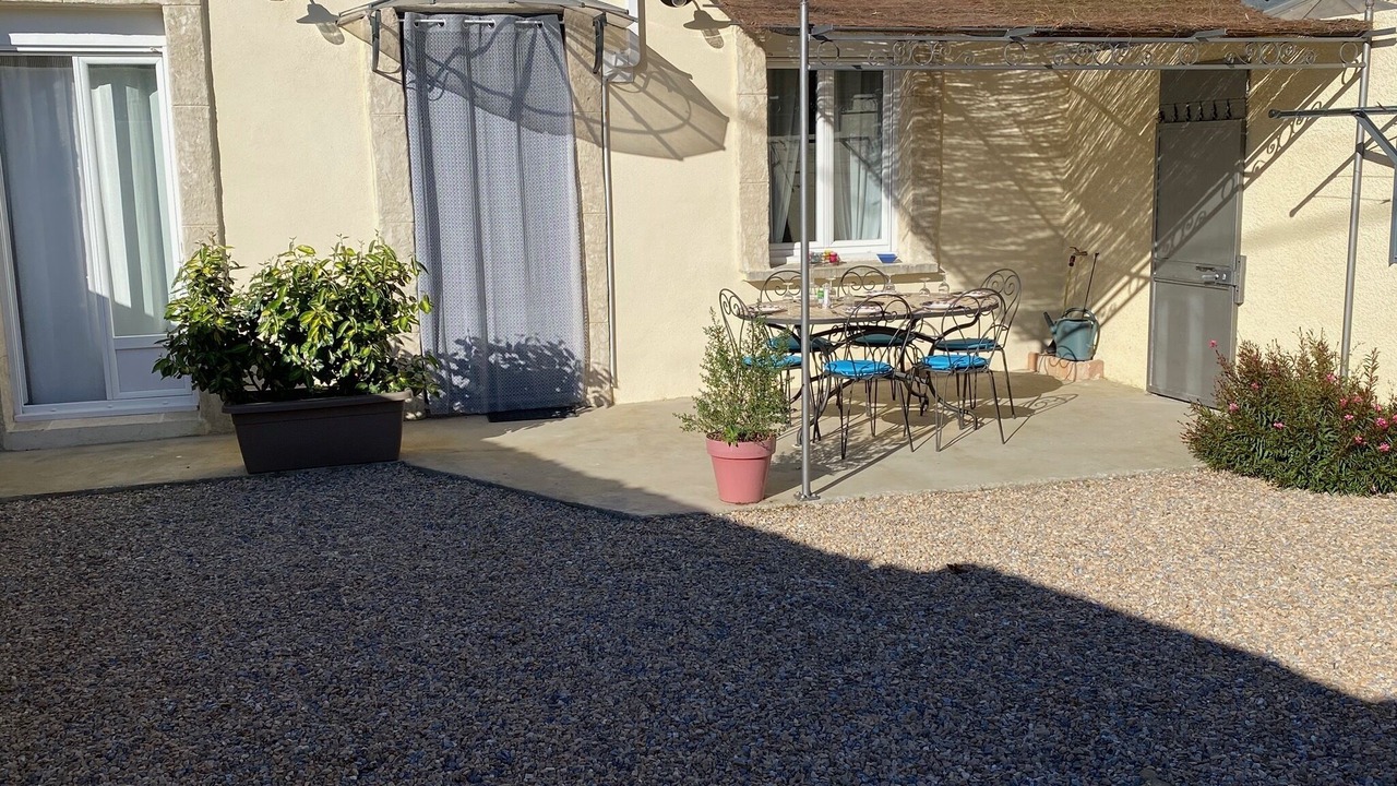 Photo of Outdoor in Caux