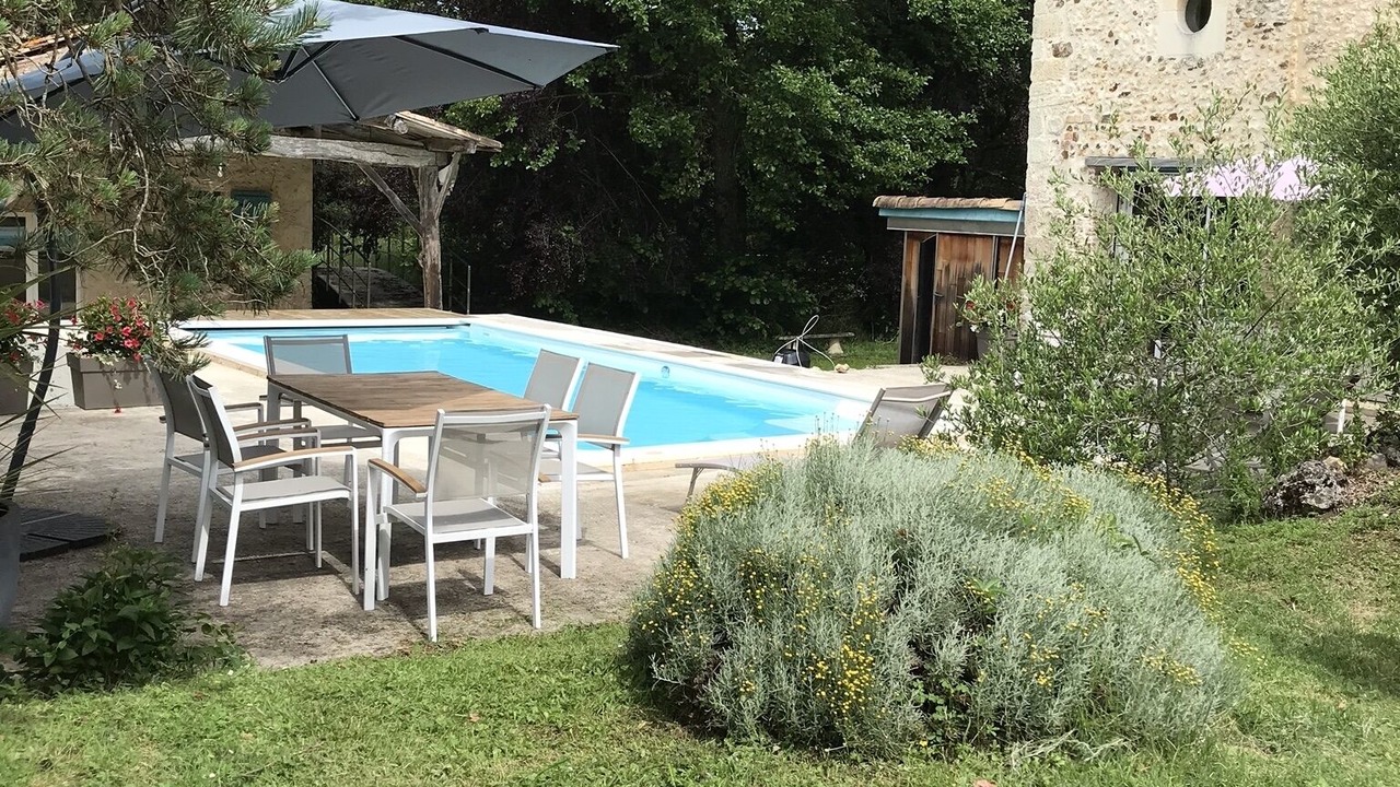 Photo of Outdoor in Saint-Pierre-du-Palais