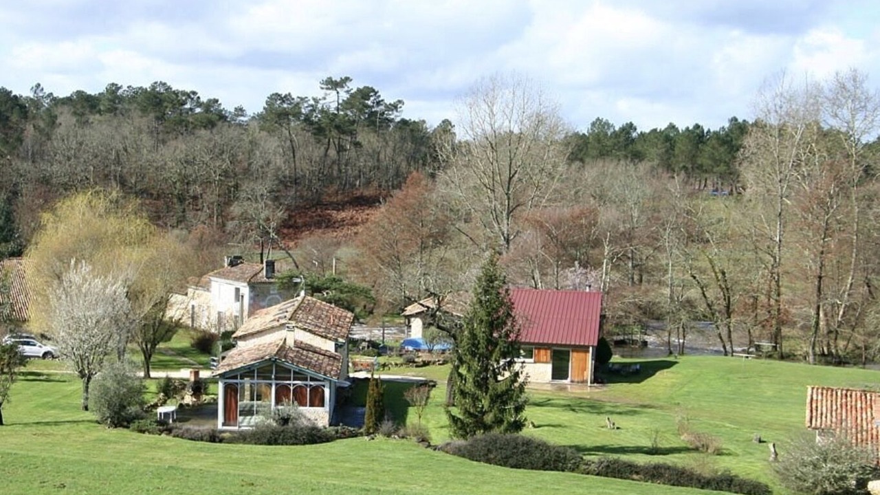 Photo of Outdoor in Saint-Pierre-du-Palais