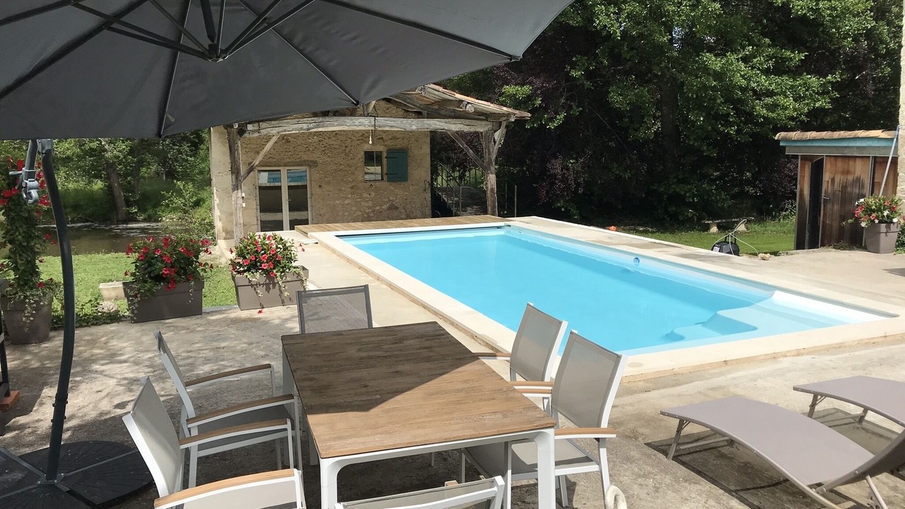 Photo of Outdoor in Saint-Pierre-du-Palais