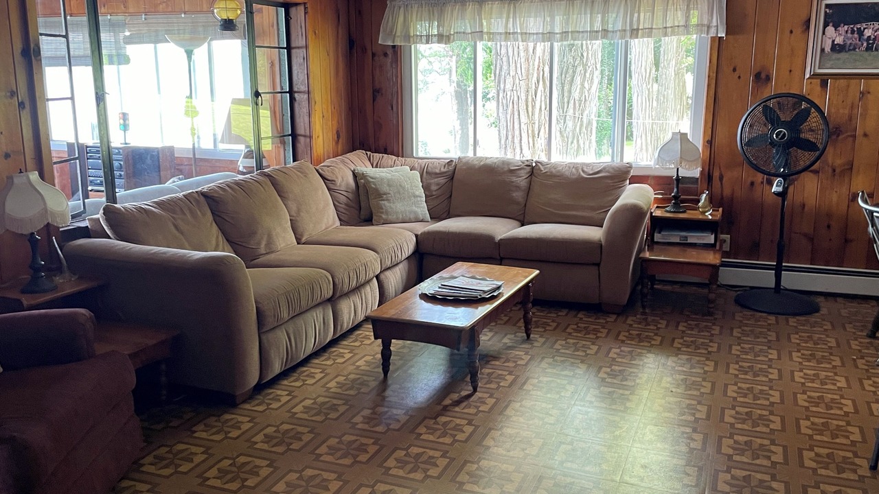 Photo of Livingroom in Poplar Ridge