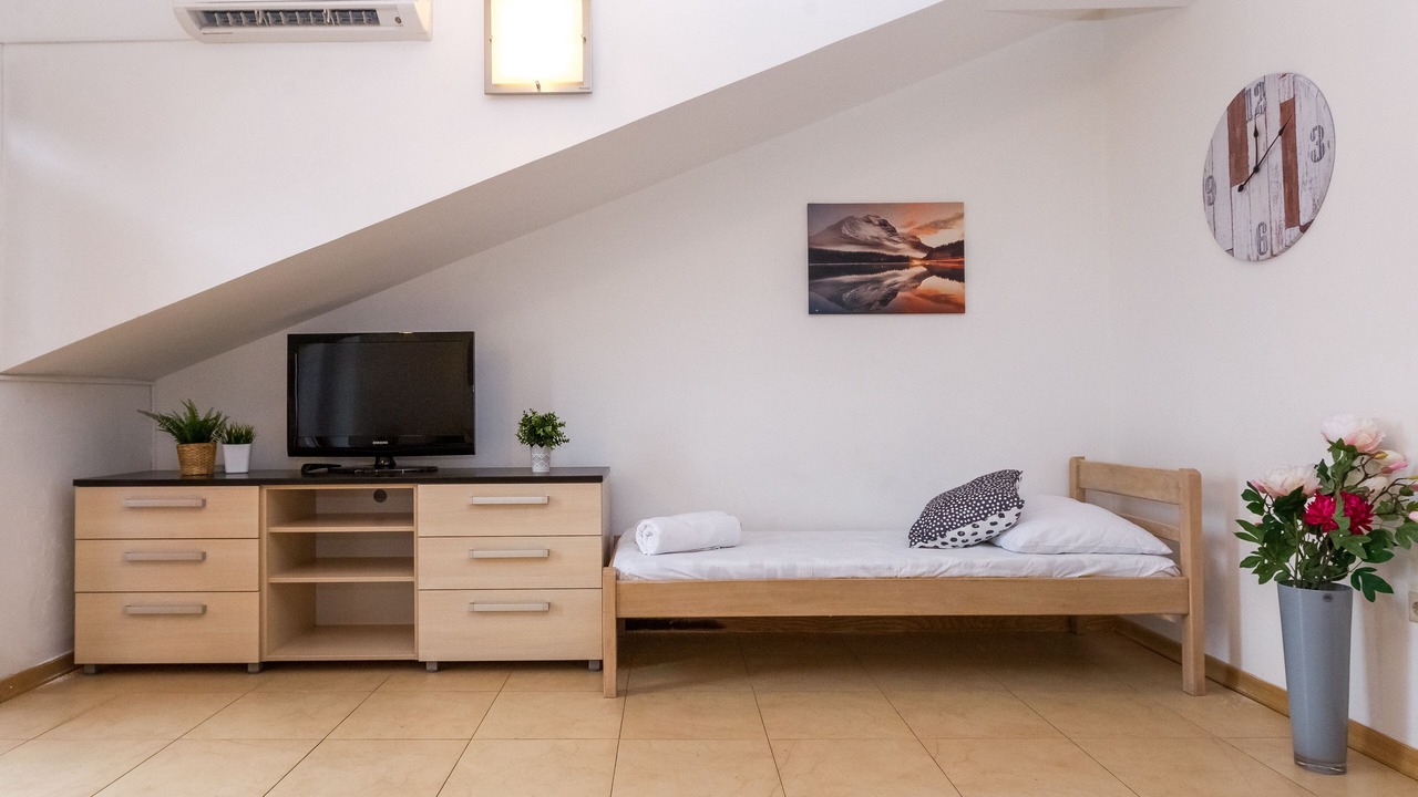 Photo of Bedroom in Novalja