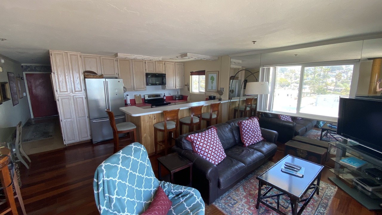 Photo of Livingroom in Ocean Beach