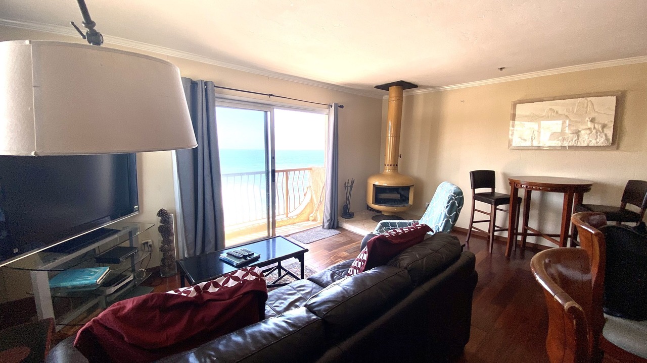 Photo of Livingroom in Ocean Beach