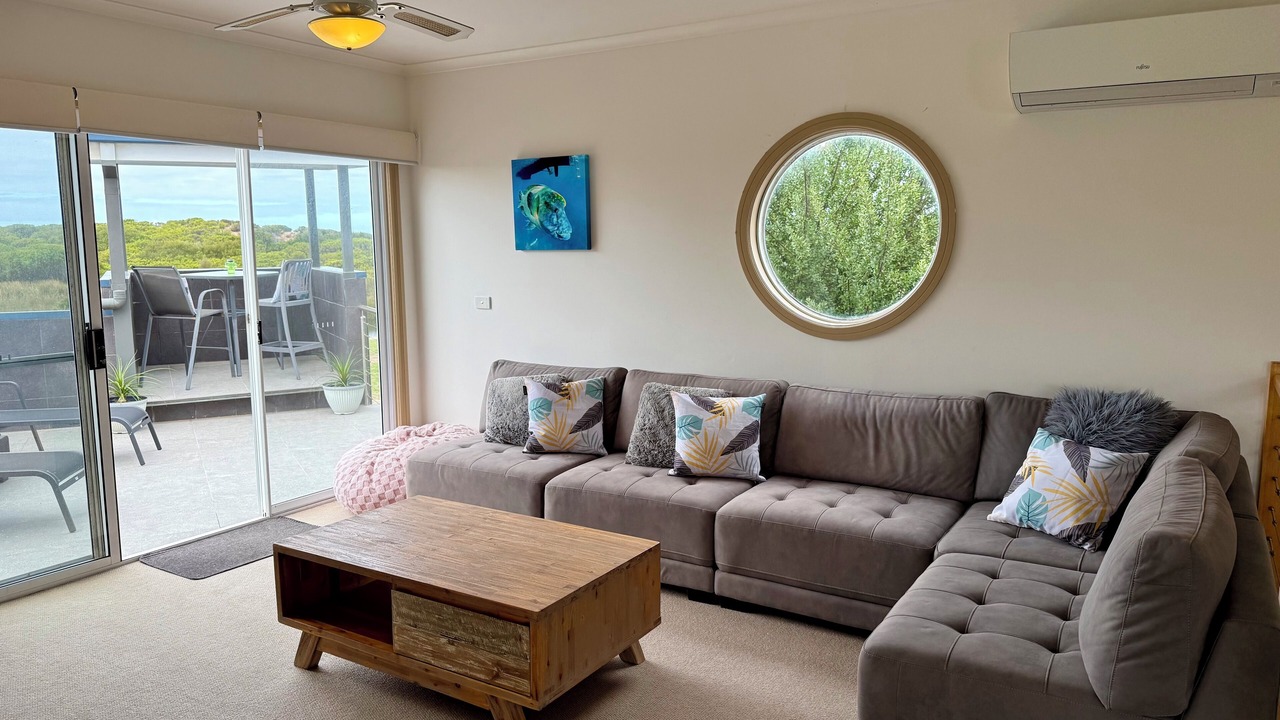 Photo of Livingroom in Torquay