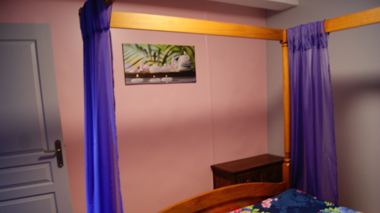 Photo of Bedroom in Belle-et-Houllefort