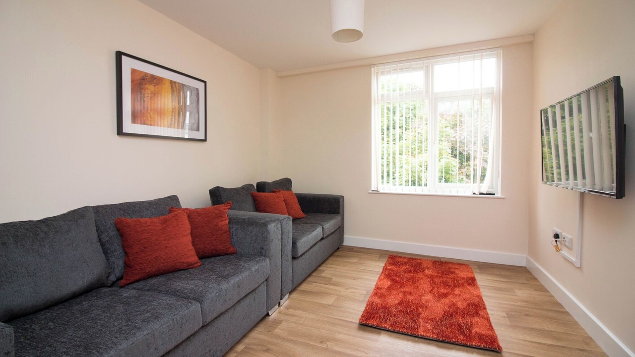 Photo of Livingroom in Southampton City Centre