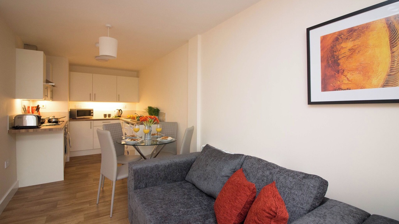 Photo of Livingroom in Southampton City Centre