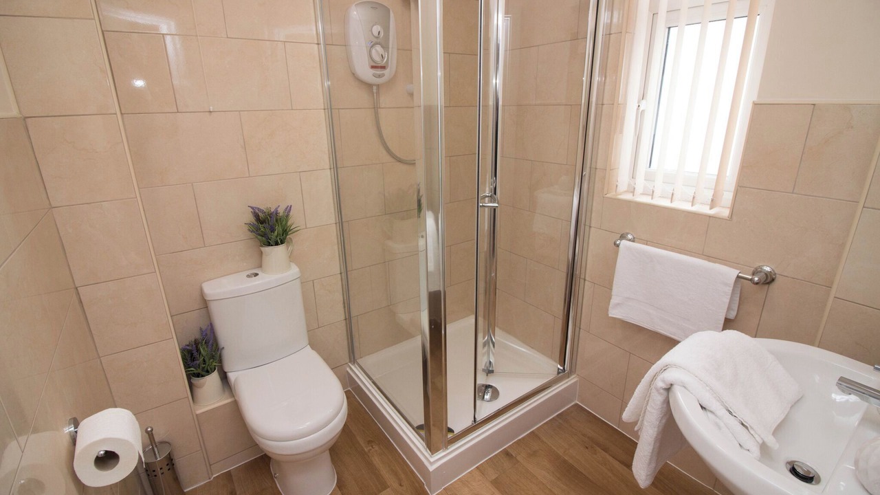 Photo of Bathroom in Southampton City Centre