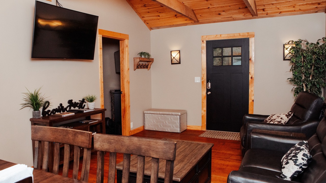 Photo of Bedroom in Grays Harbor County