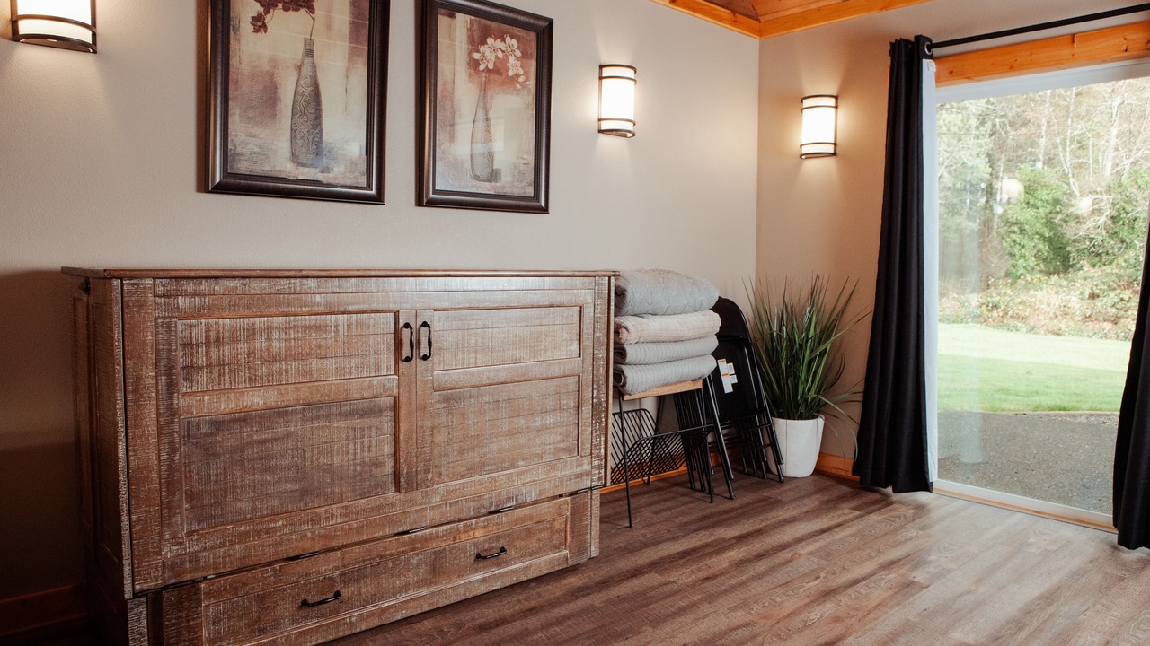 Photo of Bedroom in Grays Harbor County