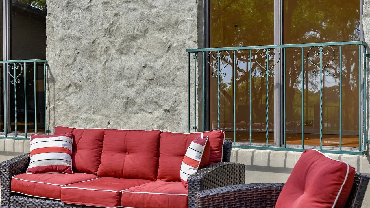 Photo of Patio Balcony in San Leanna