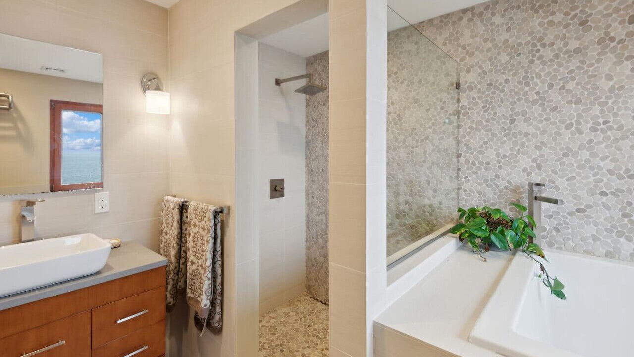 Photo of Bathroom in Remsenburg