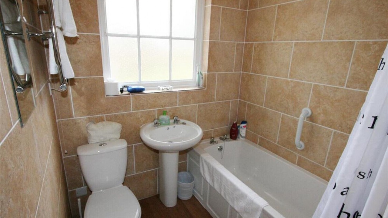 Photo of Others in St. Just in Roseland