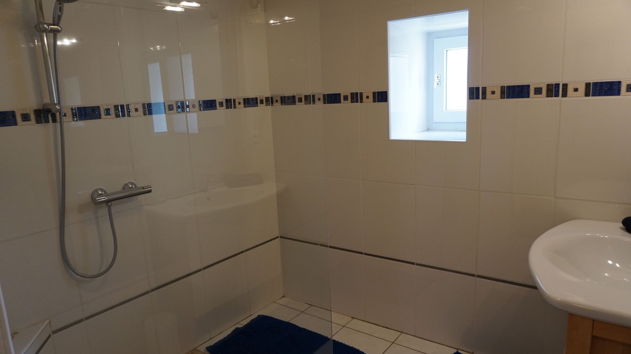 Photo of Bathroom in Santenay